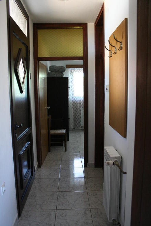 Apartments Santa Barbara Biograd Na Moru Rum bild